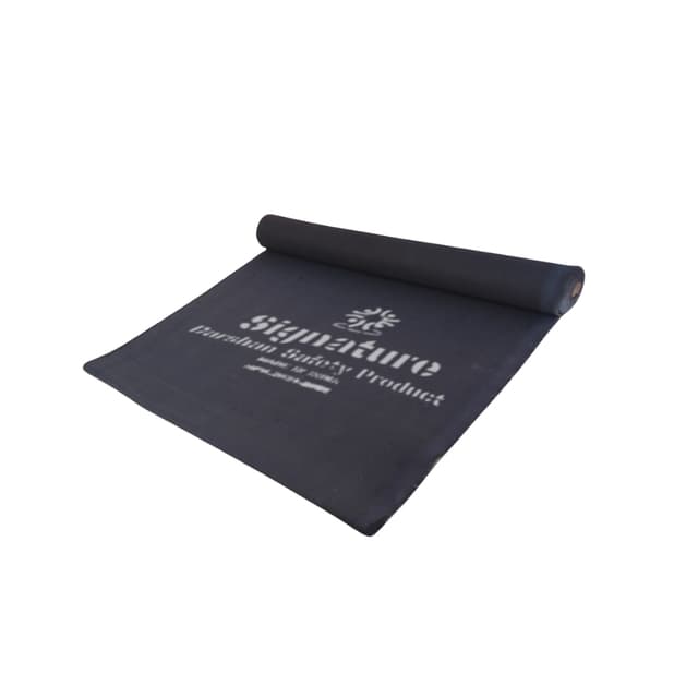 Graphite coated fiberglass fabric roll for welding blanket